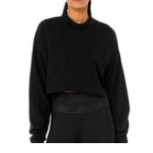 Ali Yoga It Girl Crop Long Sleeve NWOT